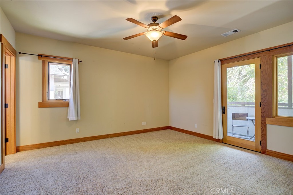 2303 Sanderling Court