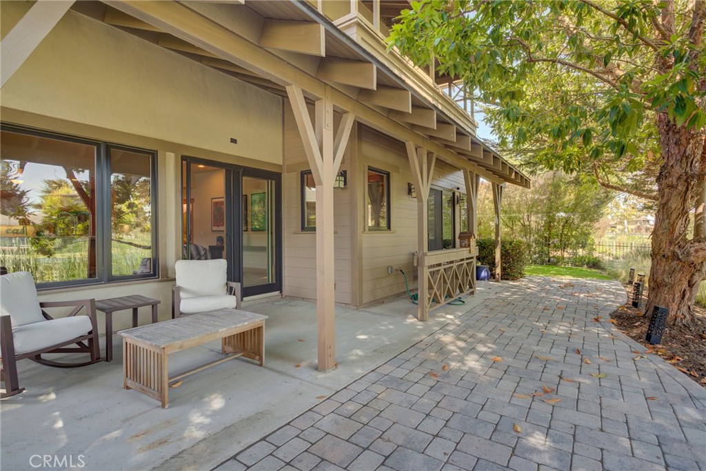2303 Sanderling Court
