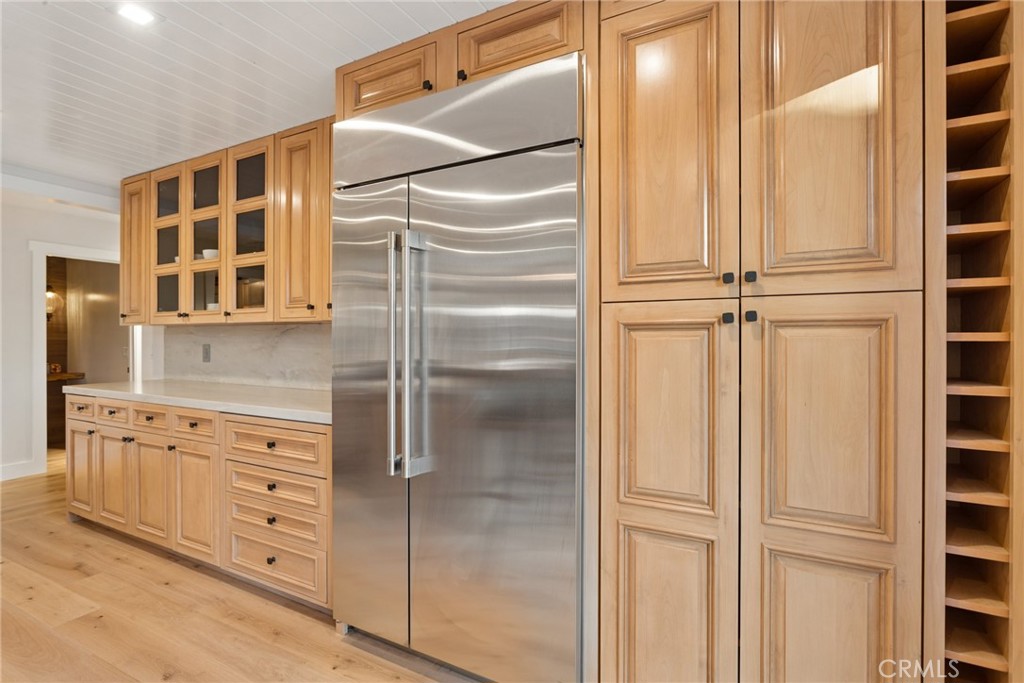 970 College Canyon