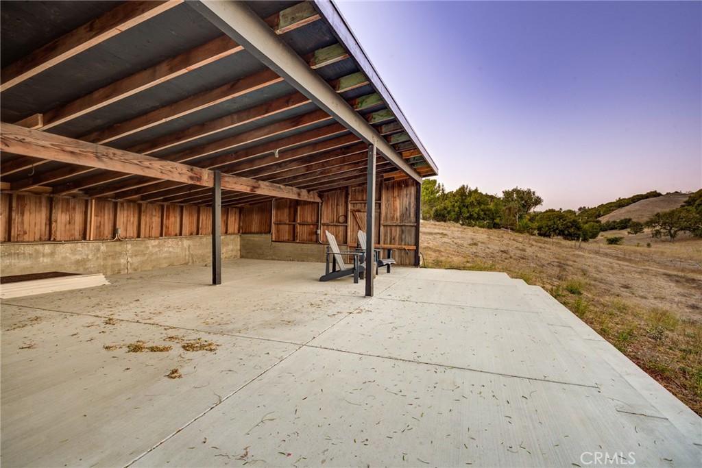970 College Canyon
