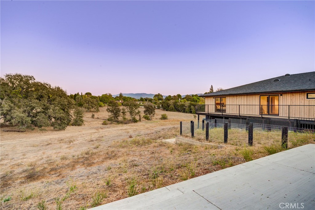 970 College Canyon