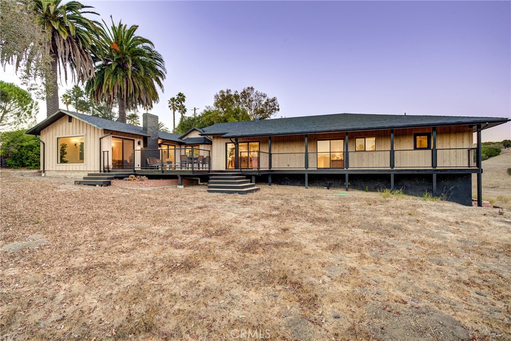 970 College Canyon