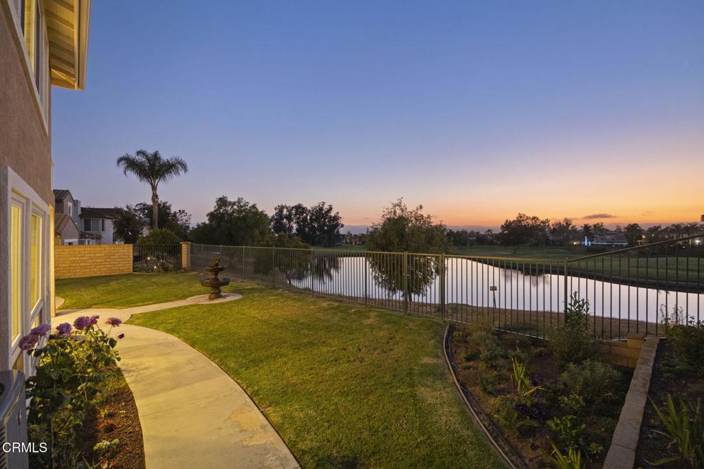 2967 Avenida De Autlan