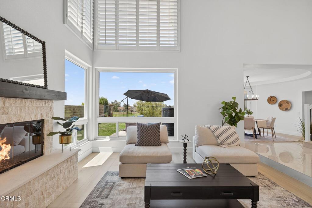 2967 Avenida De Autlan