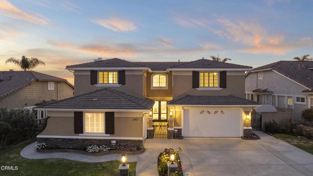 2967 Avenida De Autlan