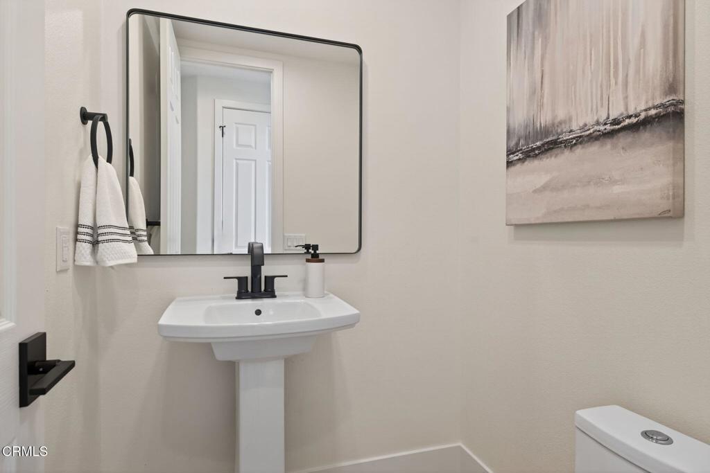 2967 Avenida De Autlan