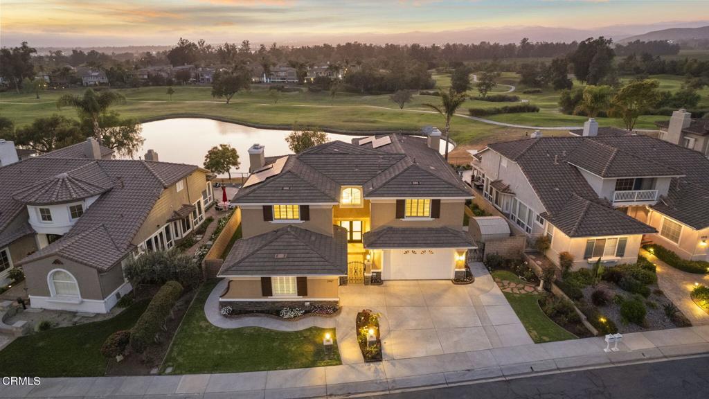 2967 Avenida De Autlan