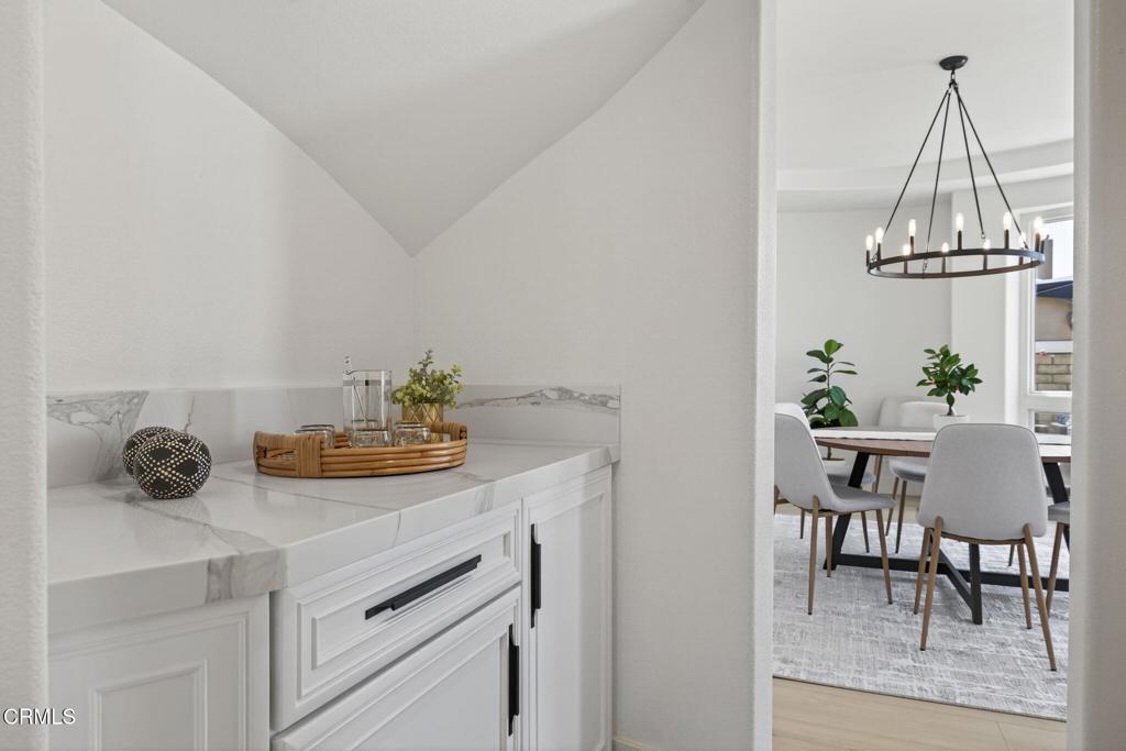 2967 Avenida De Autlan