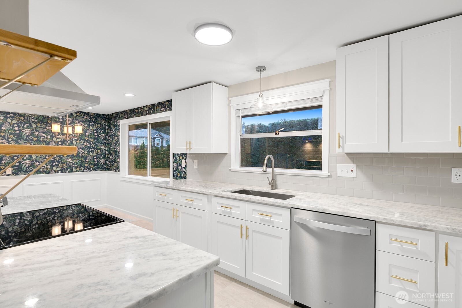 10 146th Street SW
