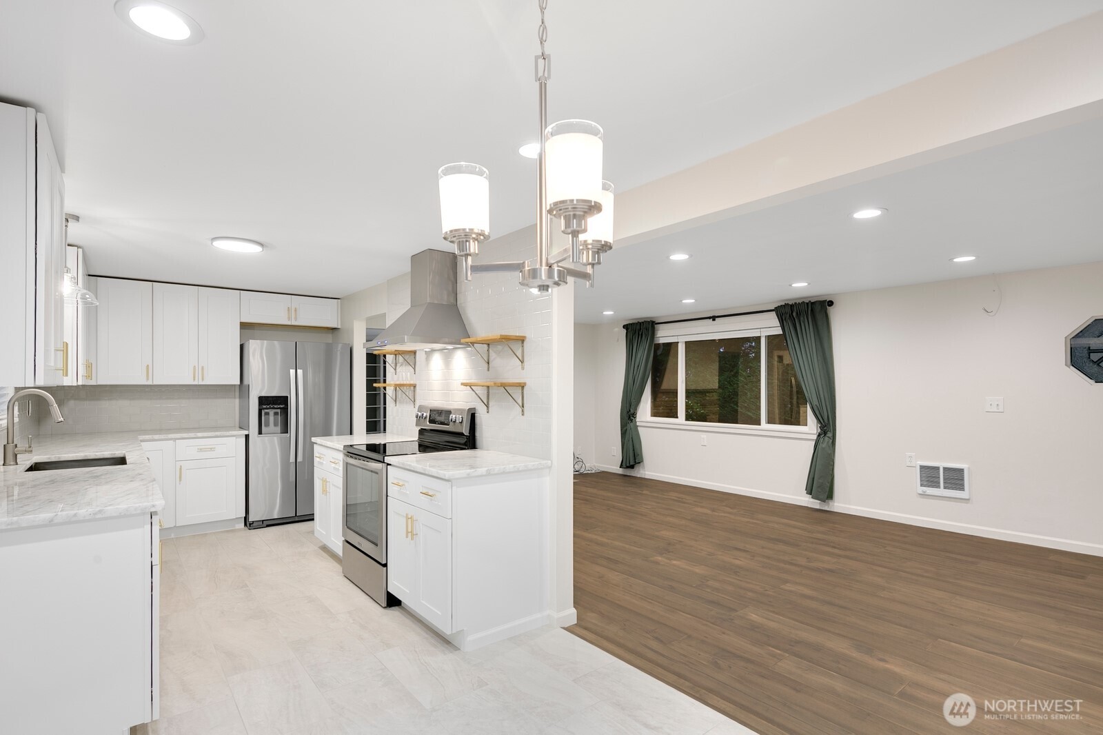 10 146th Street SW