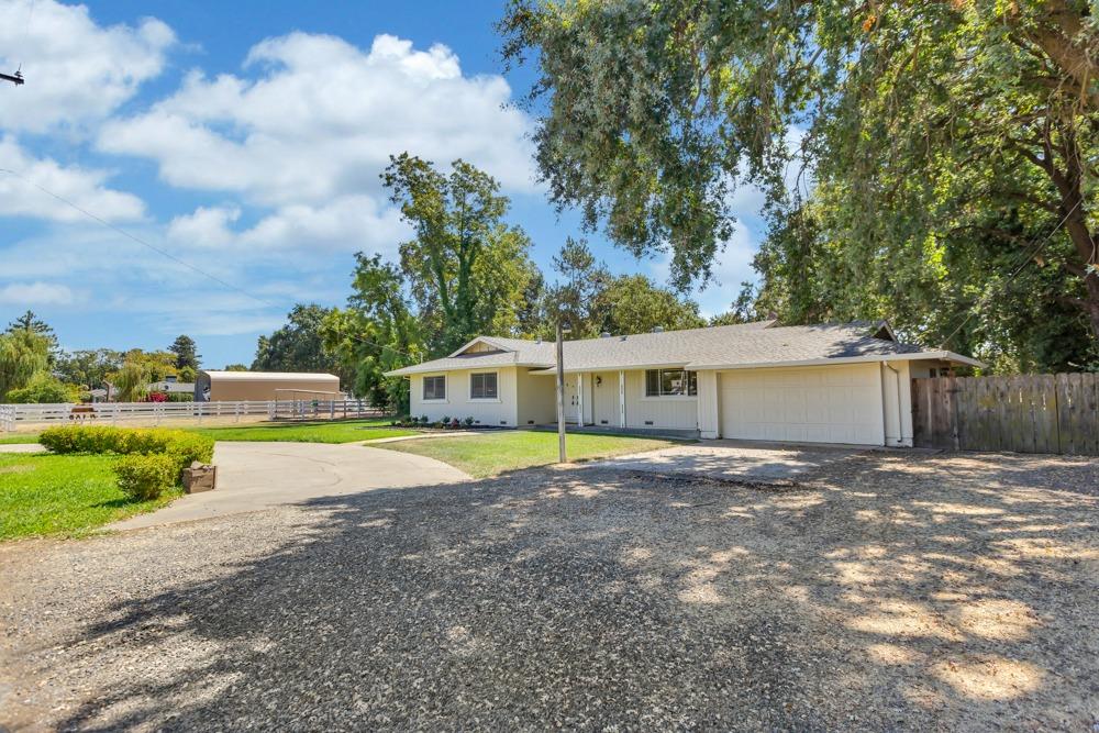 2515 Davis Road