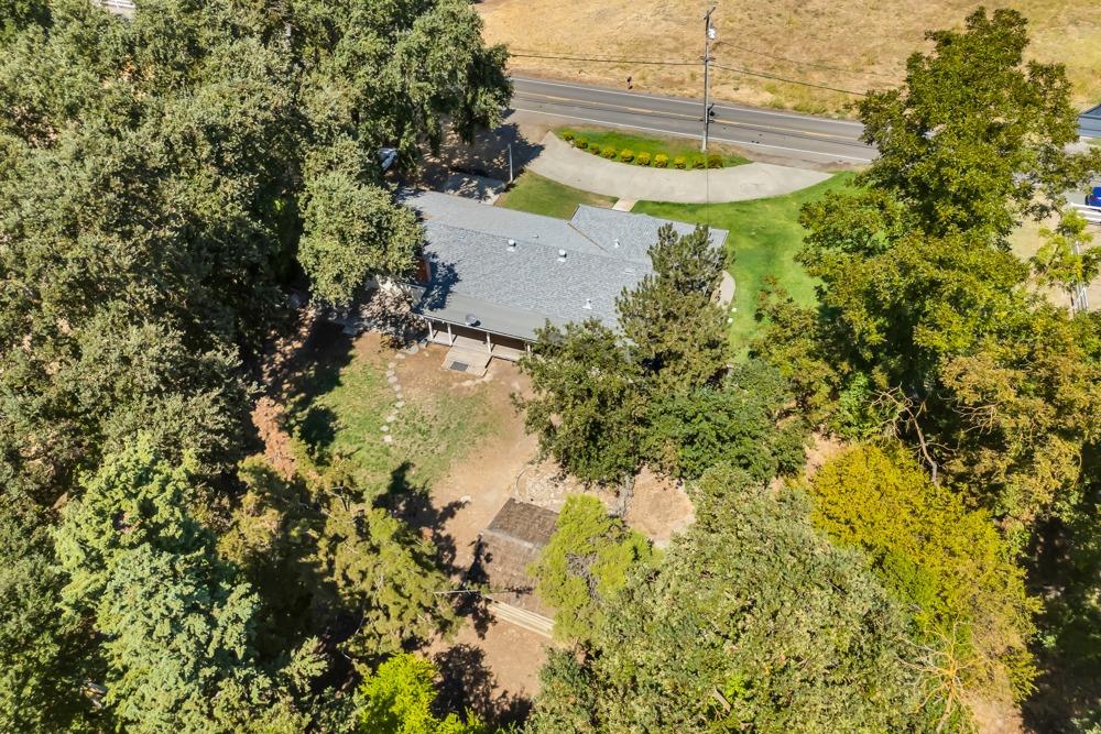 2515 Davis Road