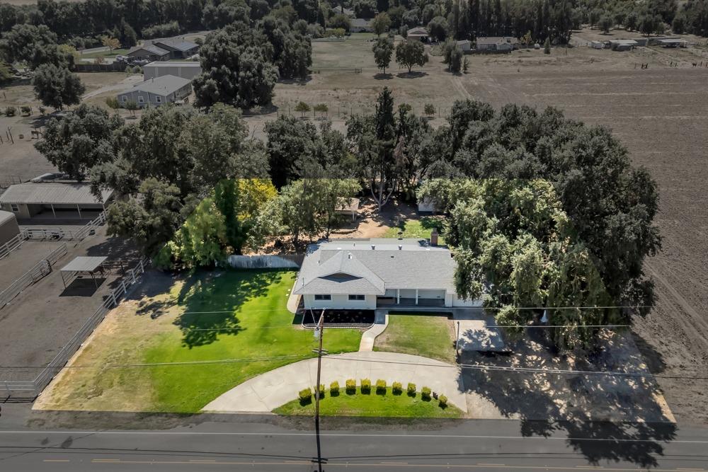 2515 Davis Road