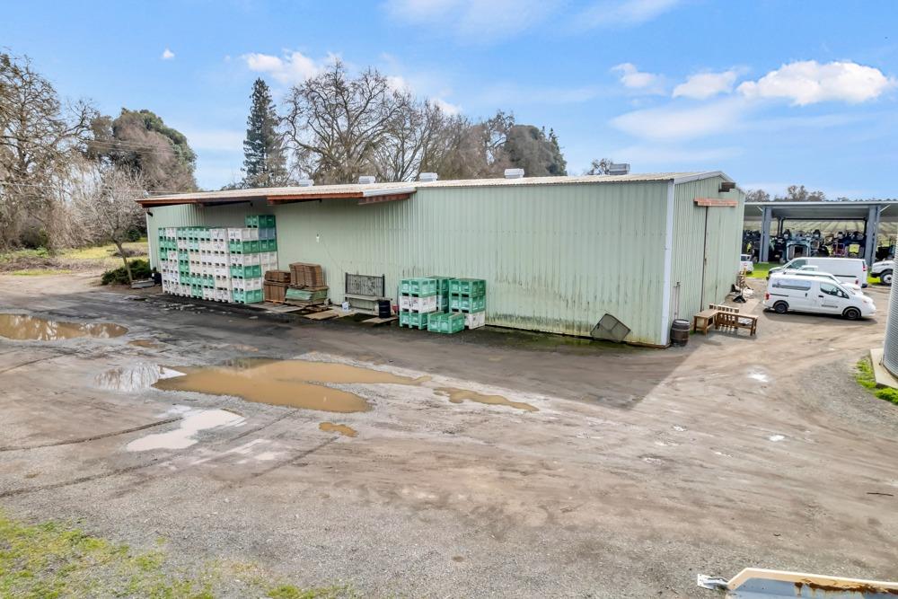 33450 S River Road