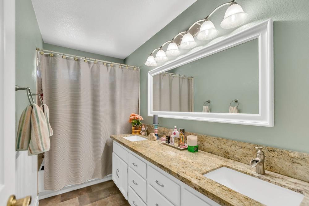 3079 Nancy Lane