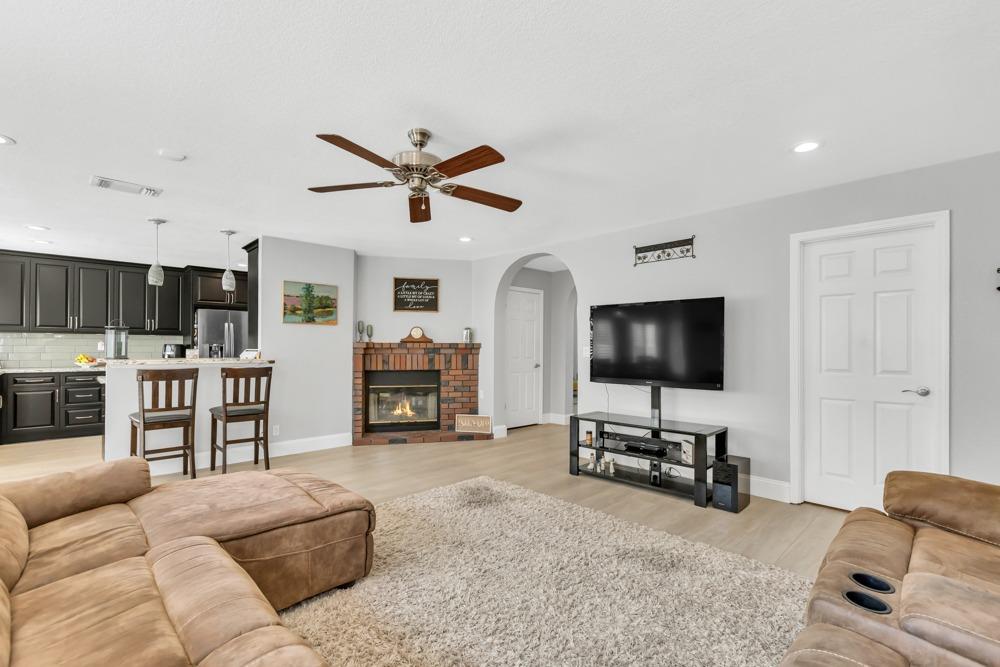 3079 Nancy Lane