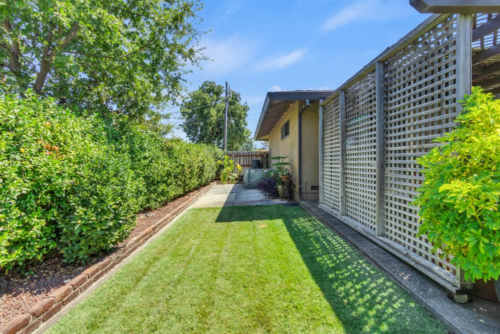 3400 Partridge Avenue