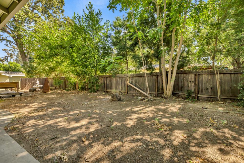 1813 Deerwood Circle