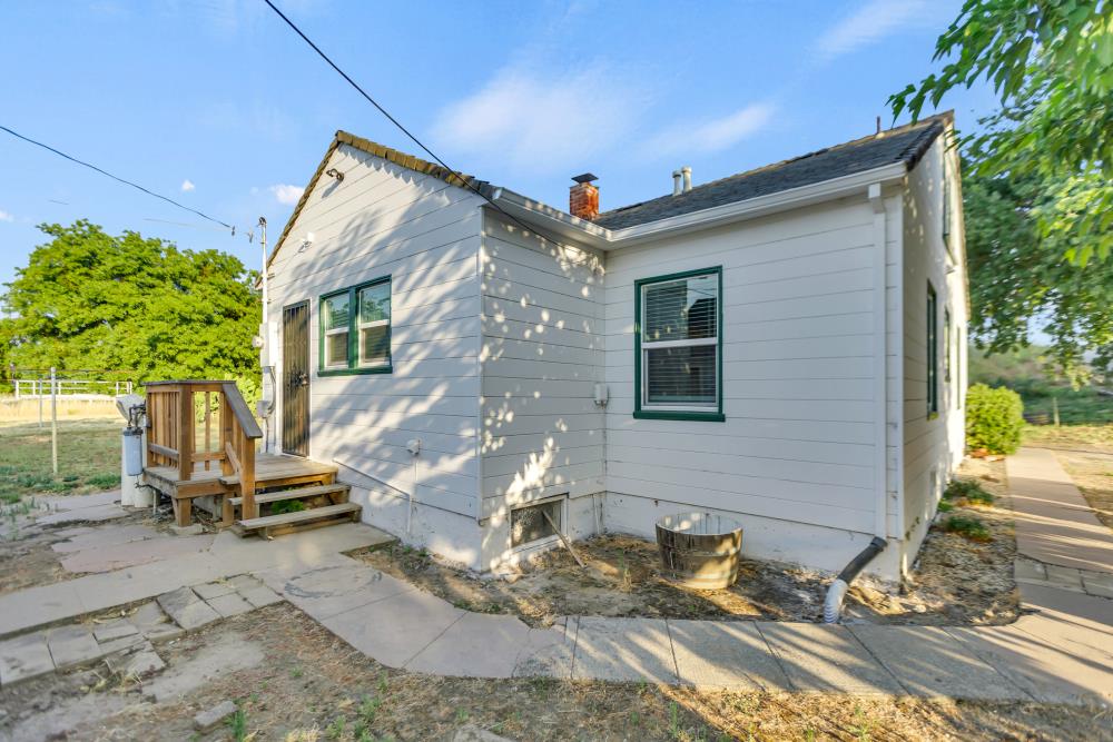 53200 S River Road