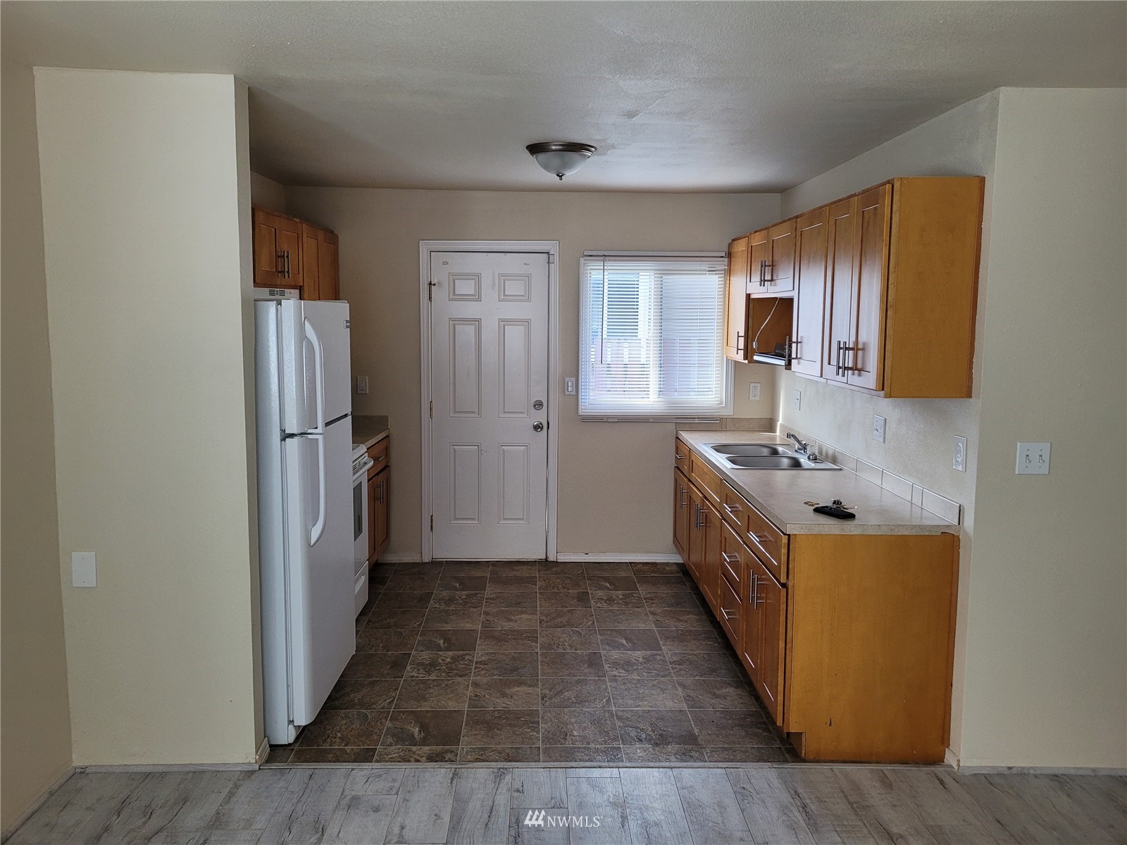 11212 & 11214 Kline Street SW