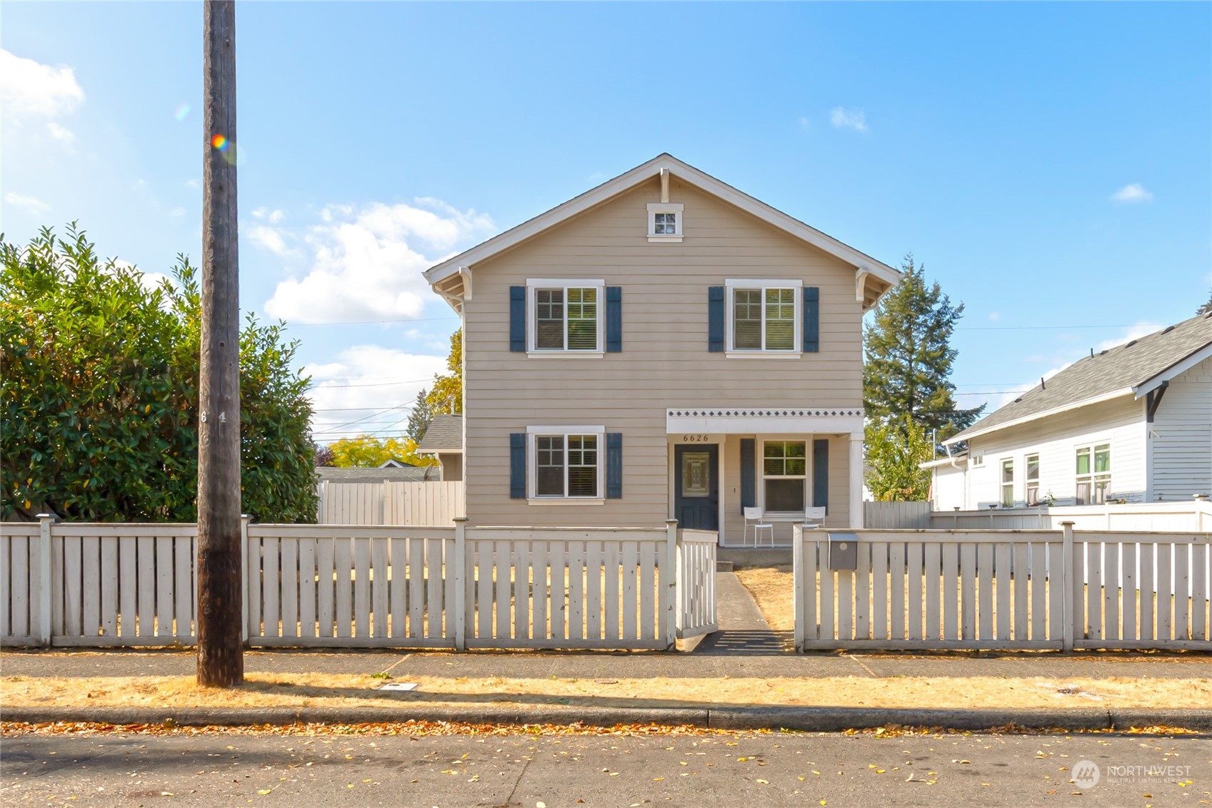 6626 S Fife Street