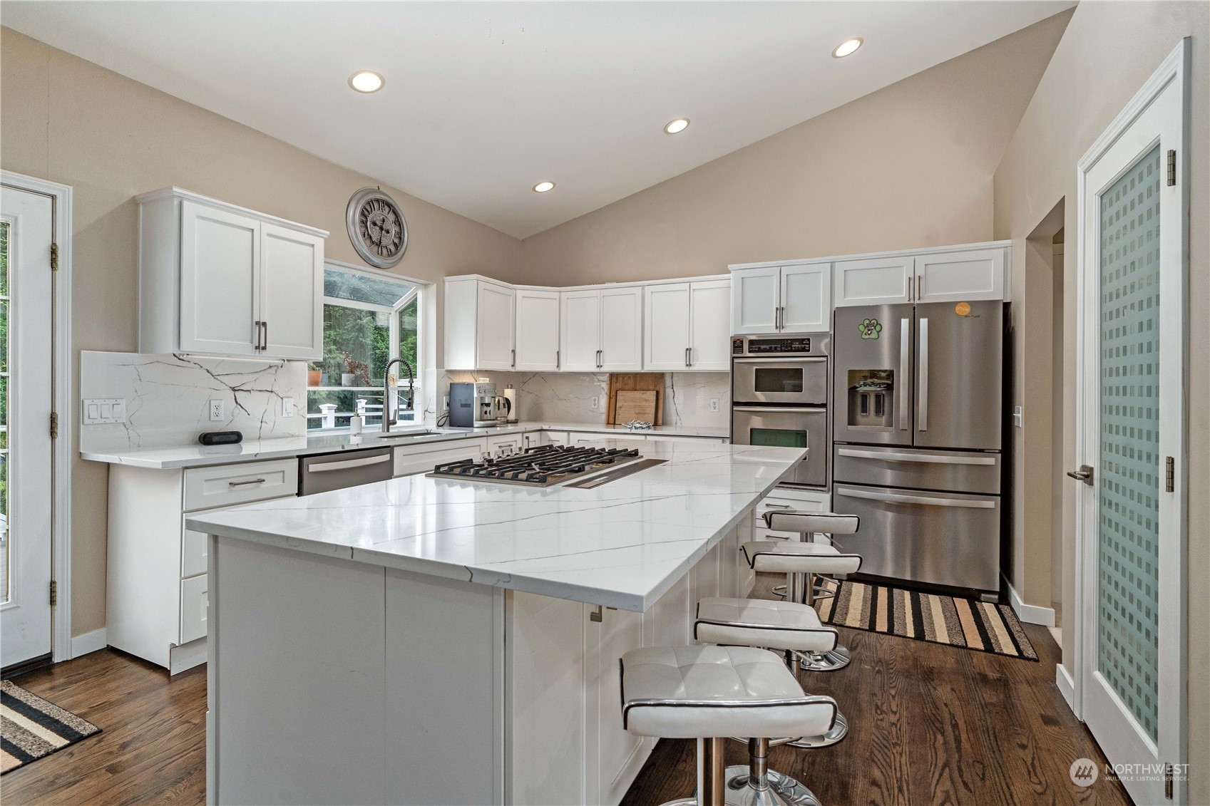 19410 6th Avenue S, -2150