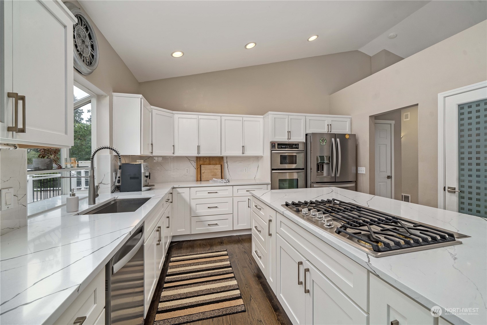 19410 6th Avenue S, -2150