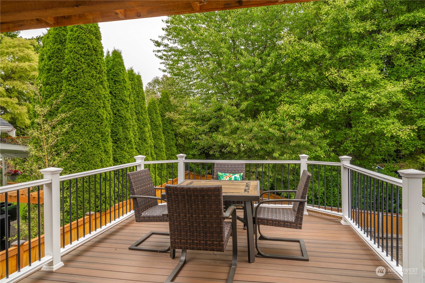 19410 6th Avenue S, -2150