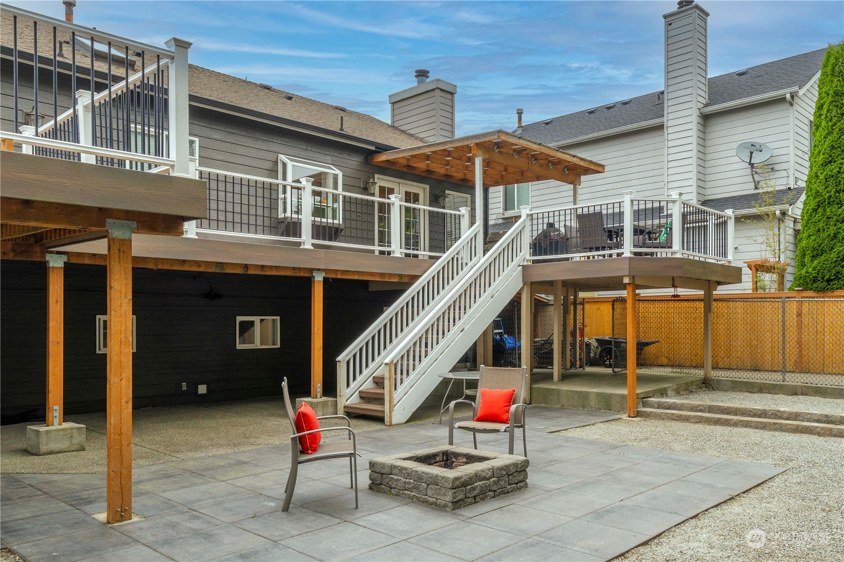 19410 6th Avenue S, -2150