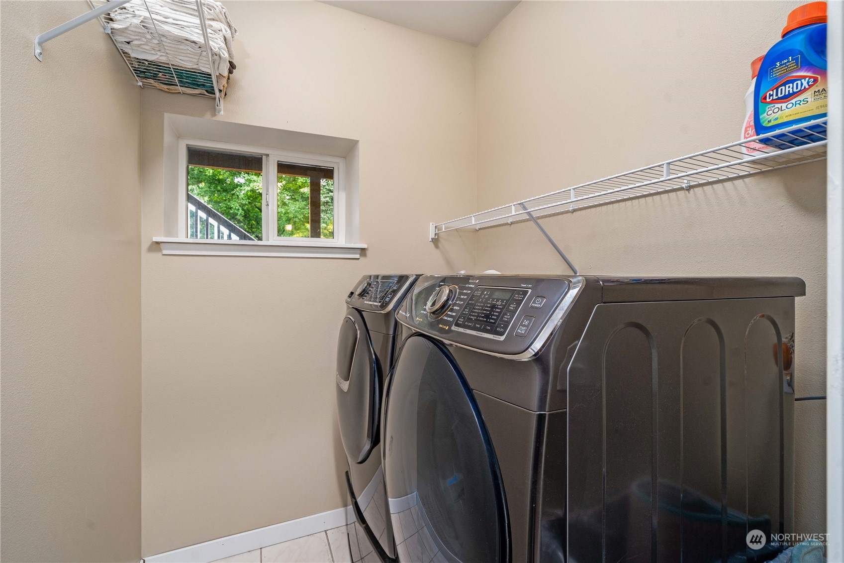 19410 6th Avenue S, -2150