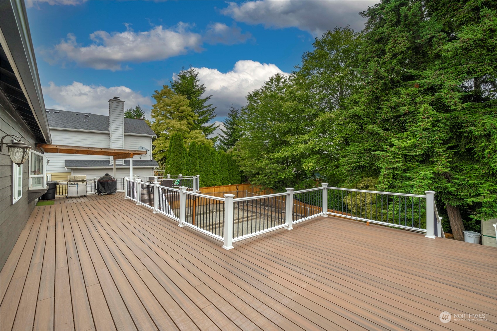 19410 6th Avenue S, -2150