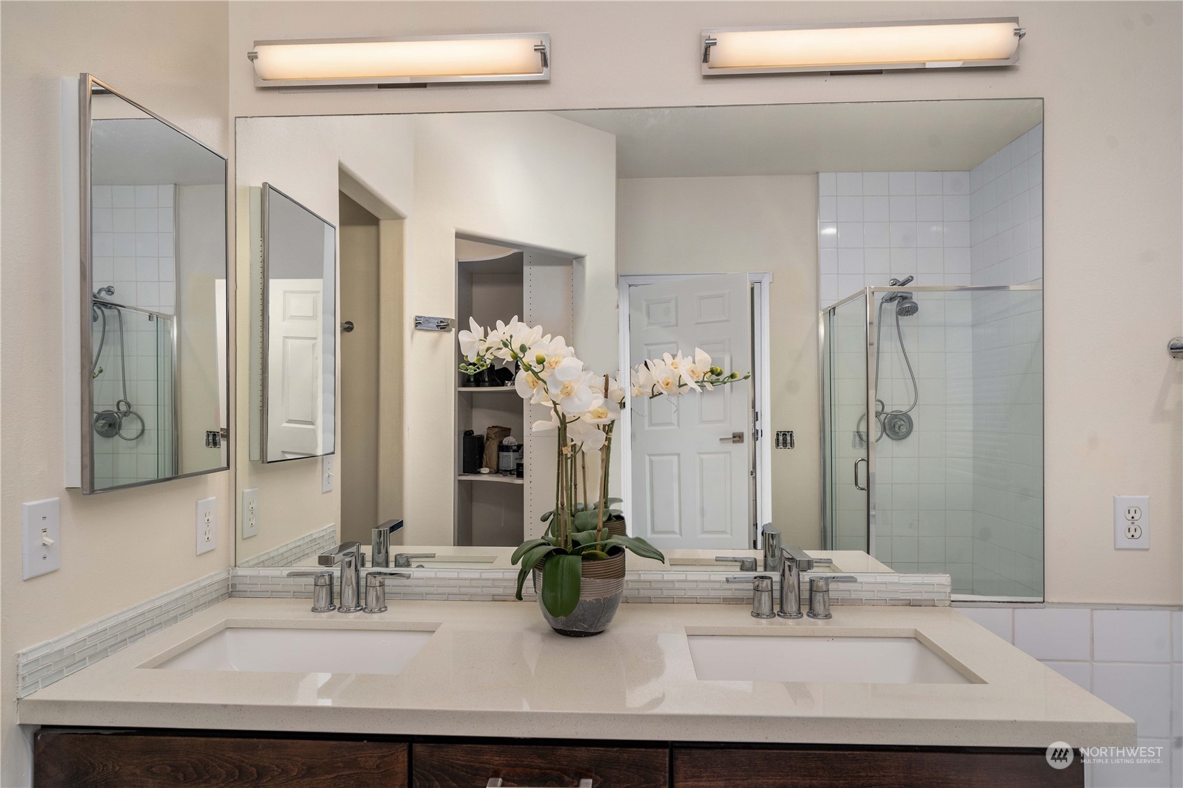 19410 6th Avenue S, -2150