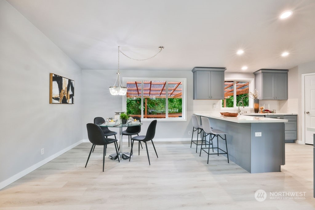 11826 Military Road S