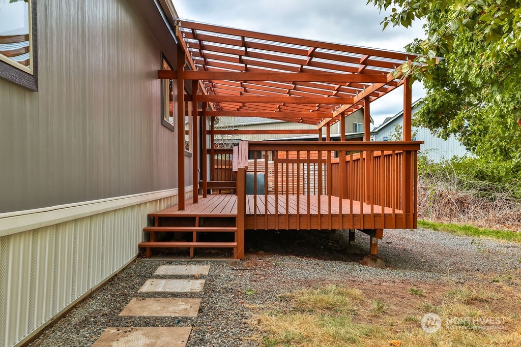 11826 Military Road S