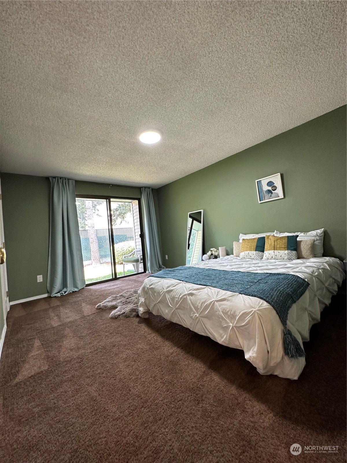 1313 W James Street #2