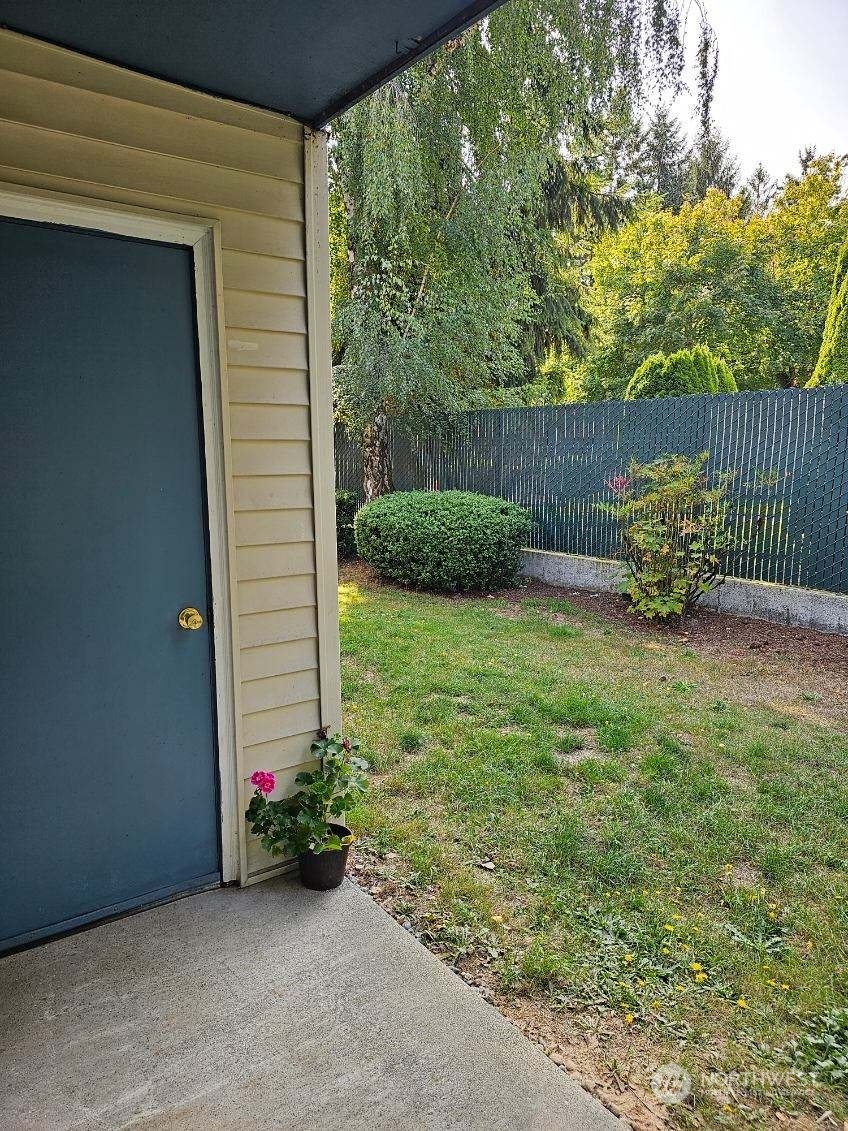 1313 W James Street #2