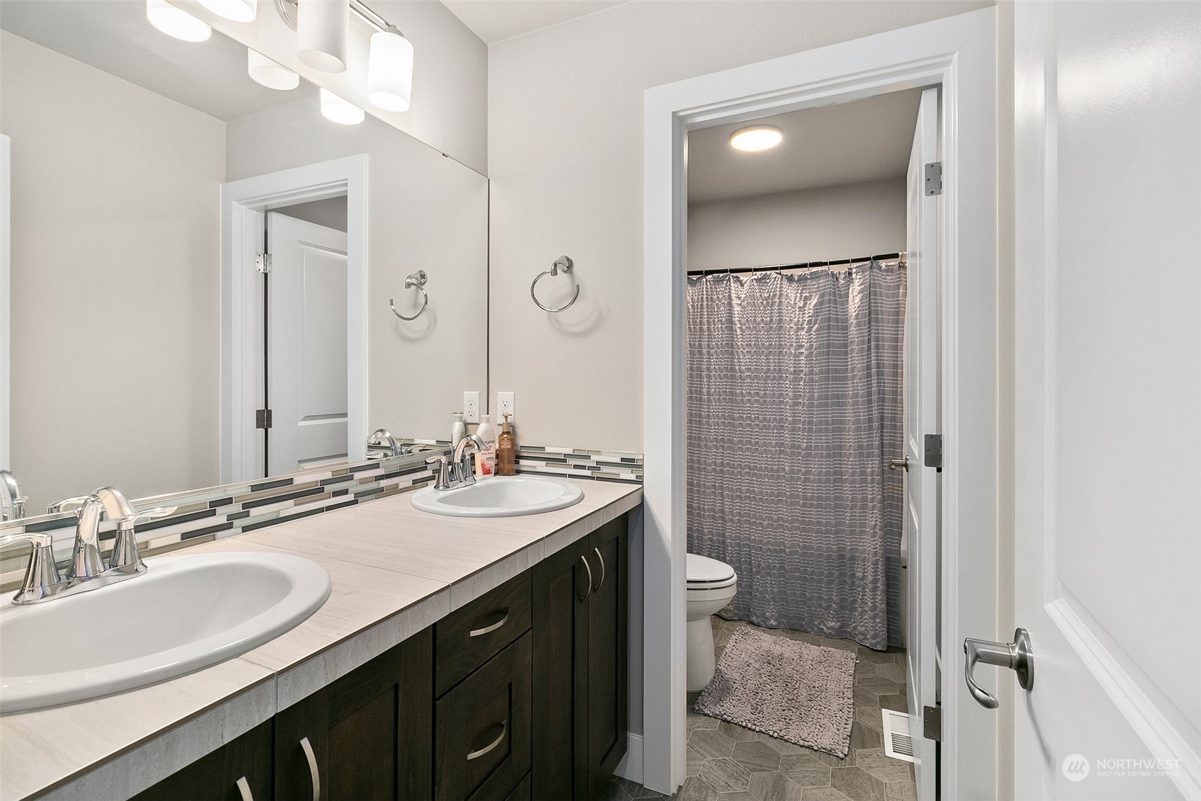 9117 120th St Ct E , -7907