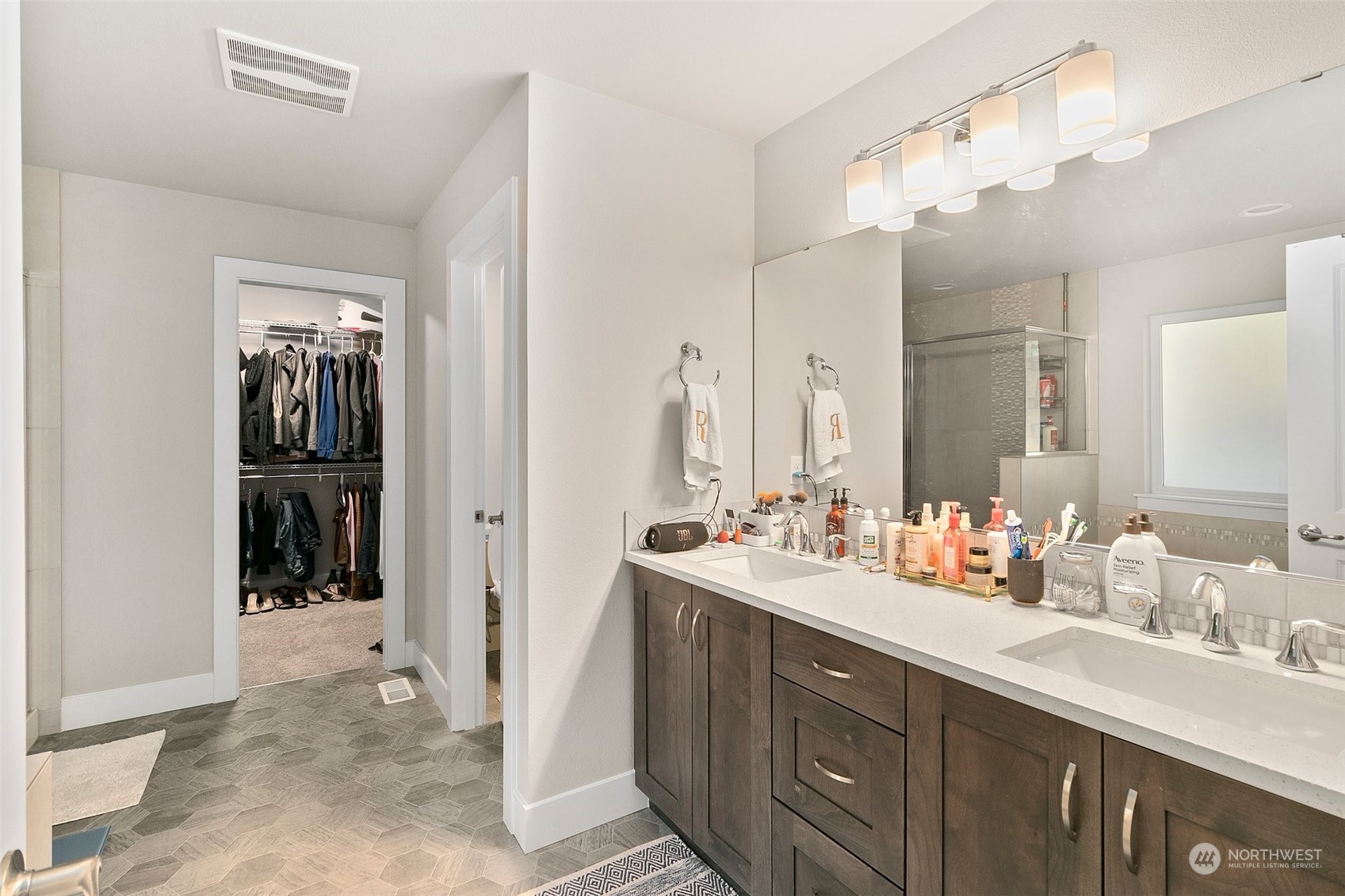 9117 120th St Ct E , -7907