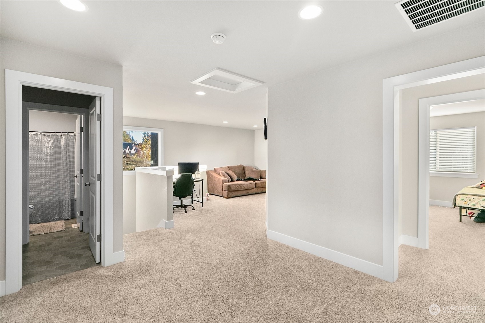 9117 120th St Ct E , -7907