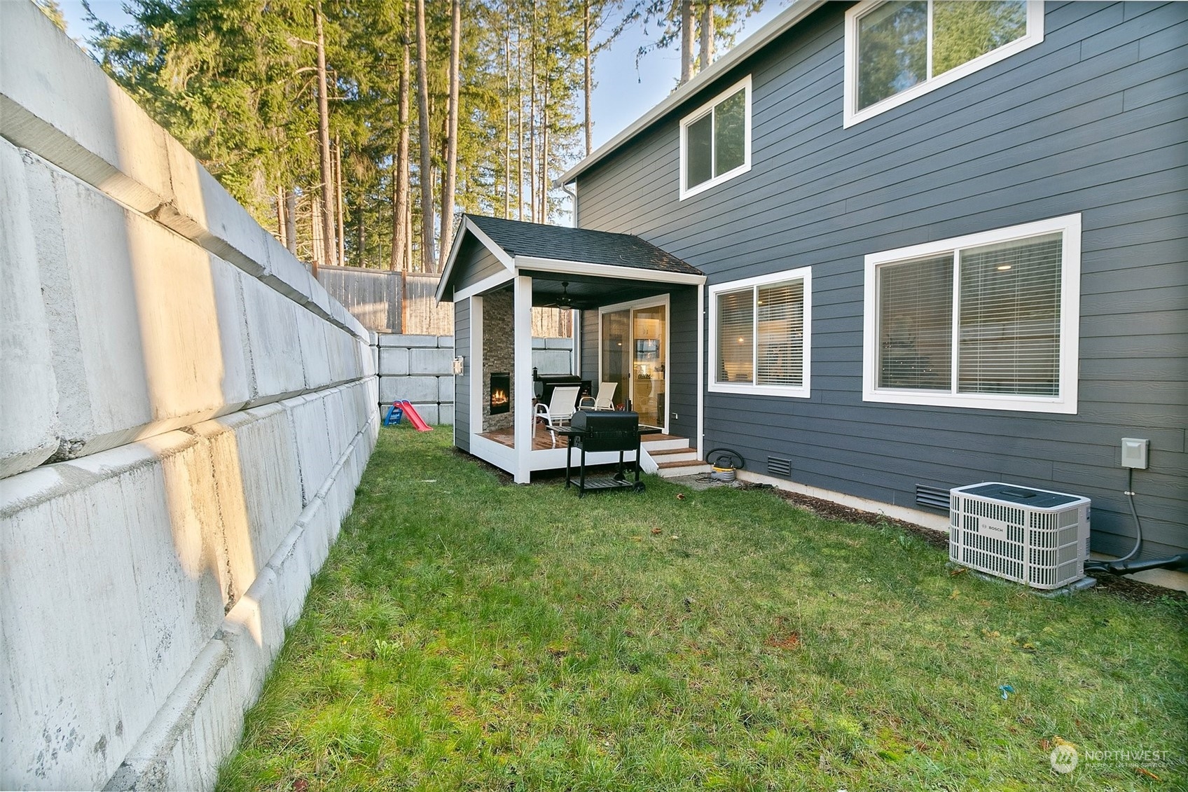 9117 120th St Ct E , -7907