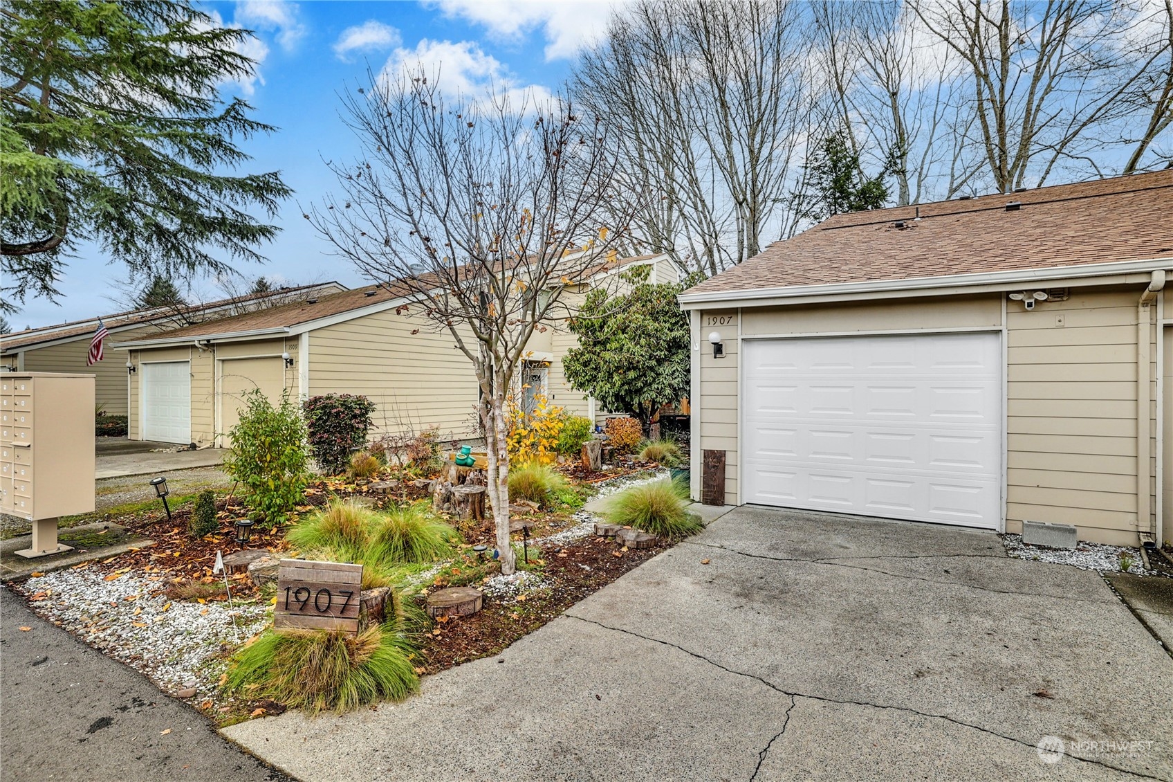 1901 M Street NE #1907