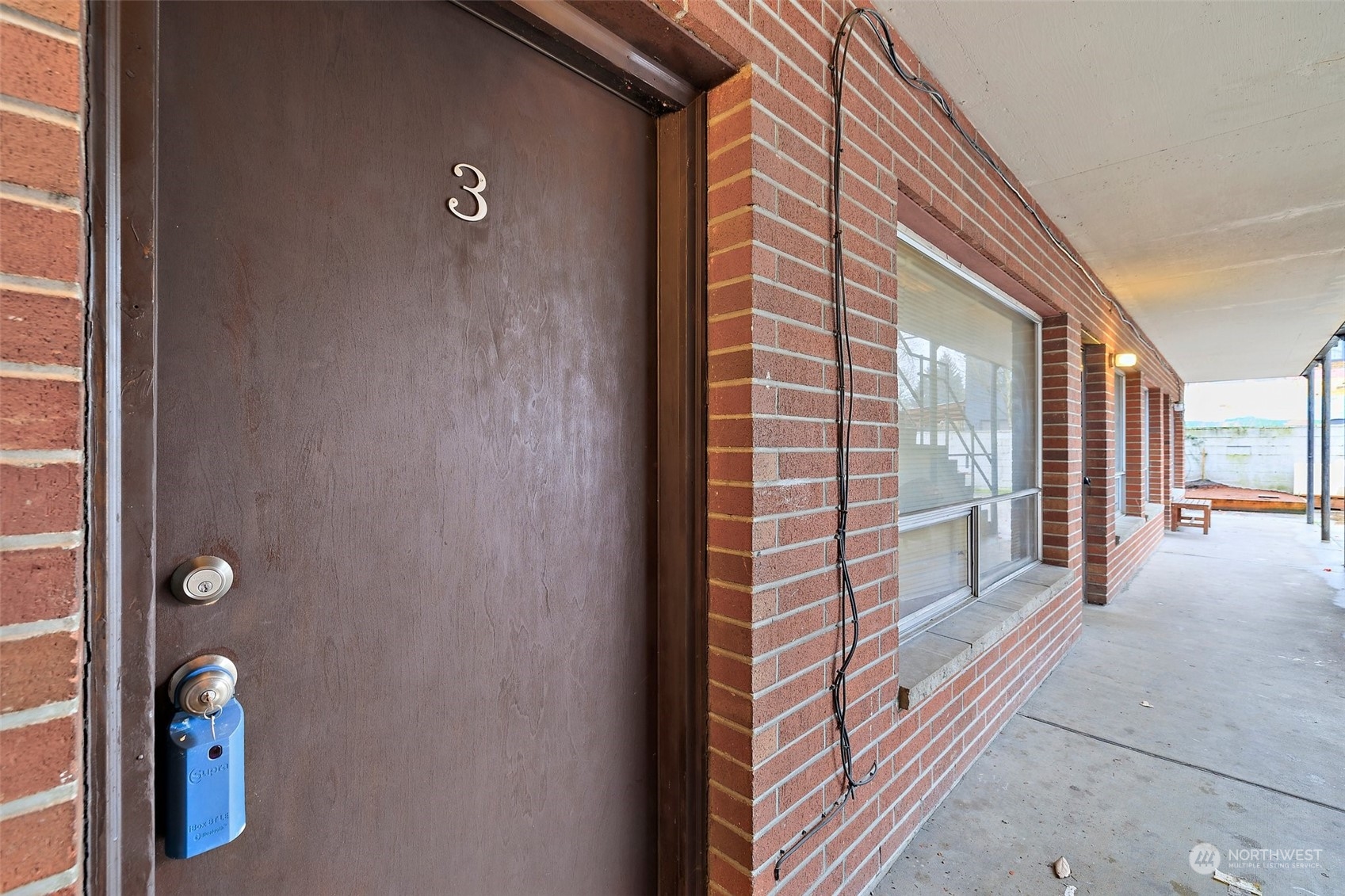 748 S Cloverdale Street #3