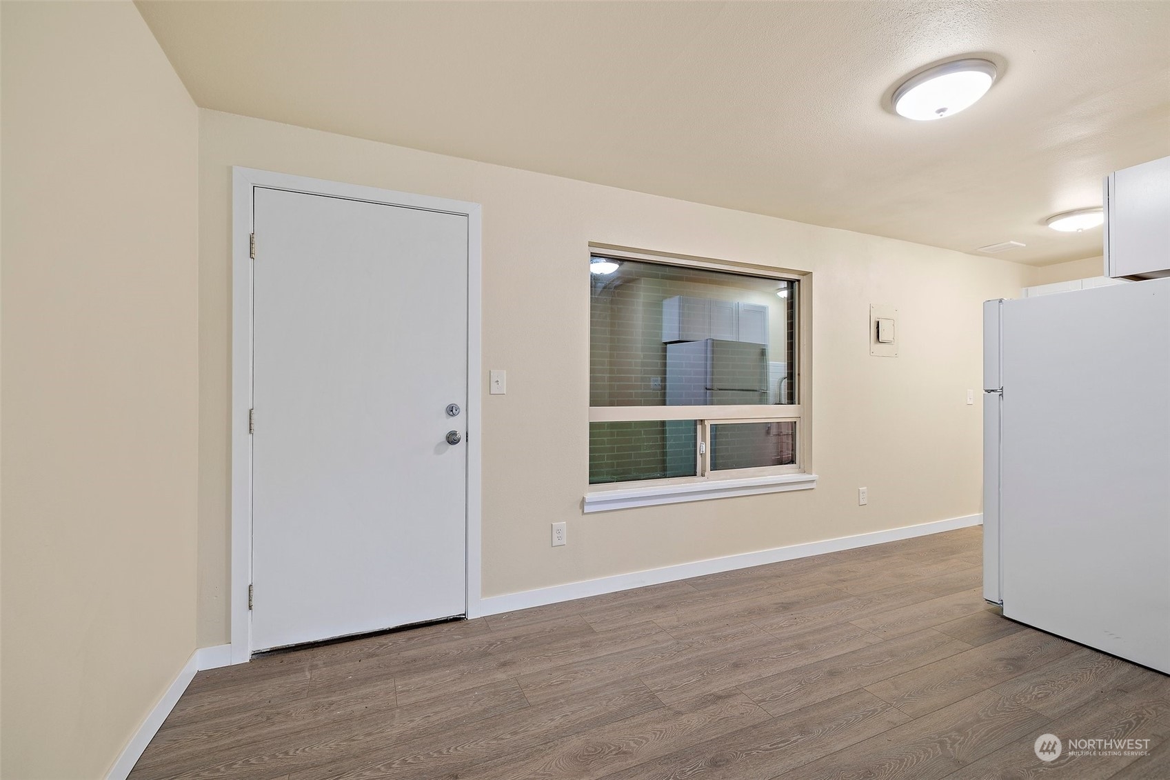 748 S Cloverdale Street #3