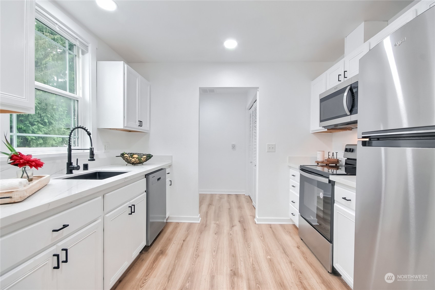 5408 E Portland Avenue