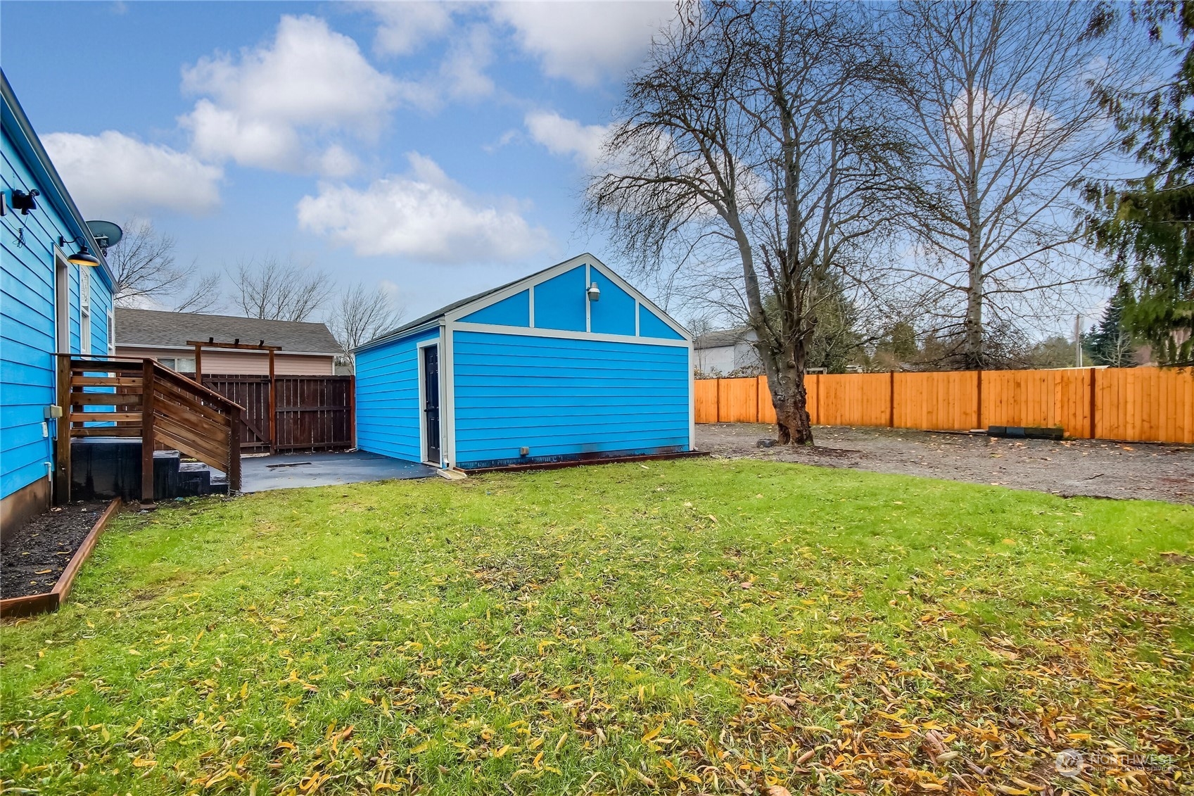 5408 E Portland Avenue