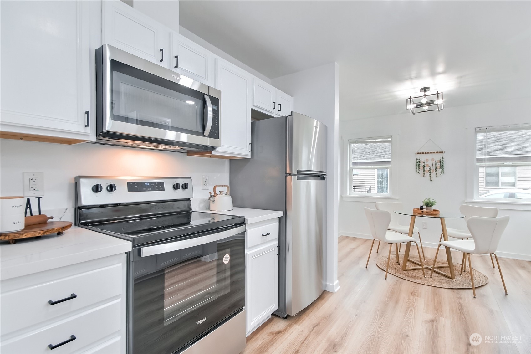 5408 E Portland Avenue