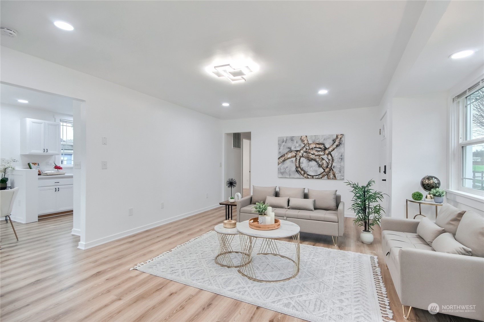 5408 E Portland Avenue