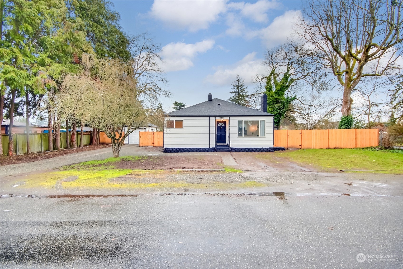 11515 Yakima Avenue S