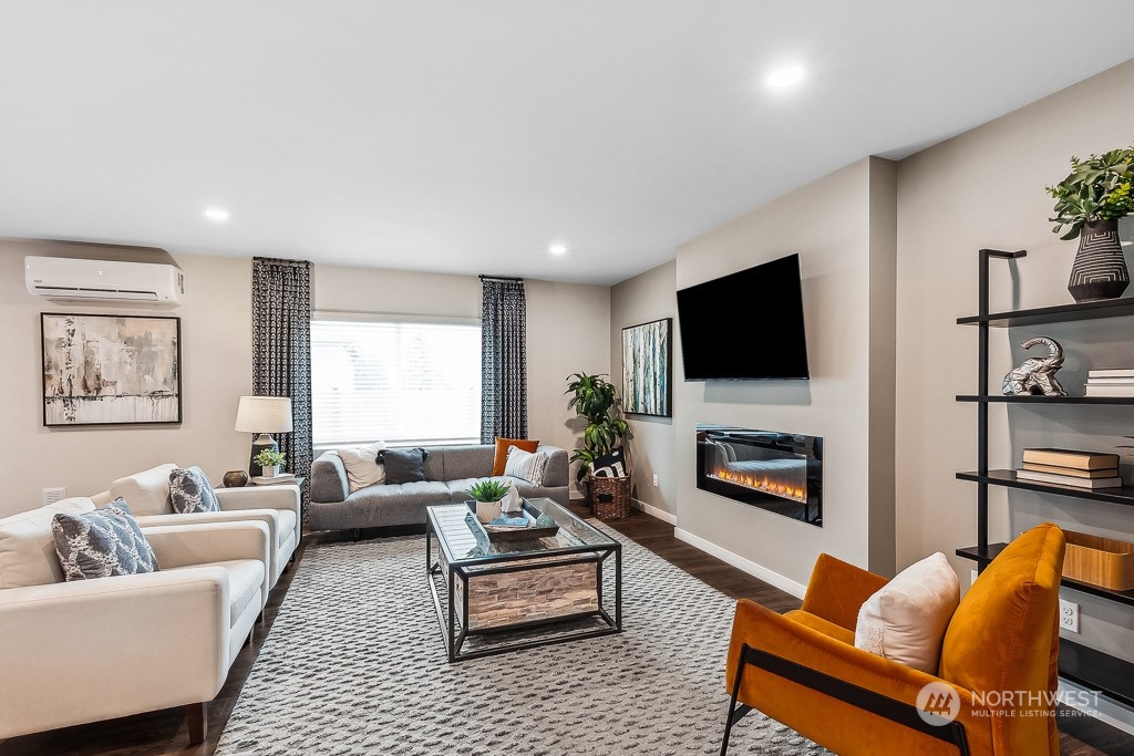 3829 133rd Street SW