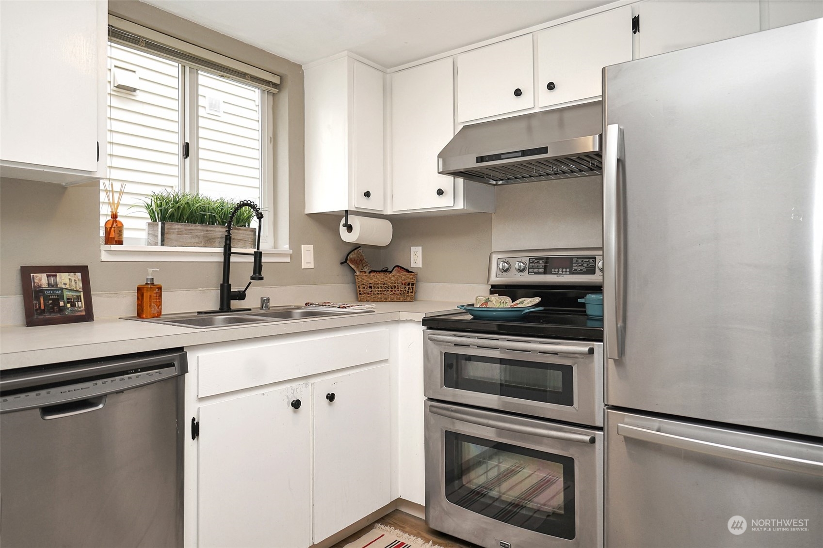 1505 W Casino Road #4